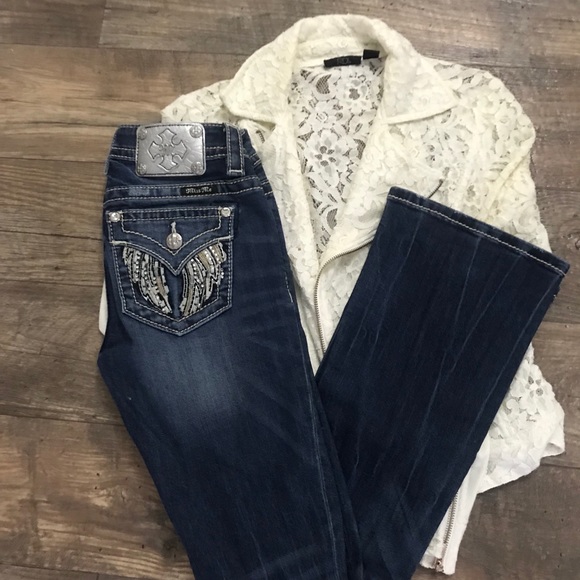 Miss Me jeans Buckle jeans women’s pants- like new - Picture 6 of 8